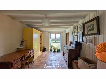 en pleine nature  au calme  avec 4800 m² de terrain.