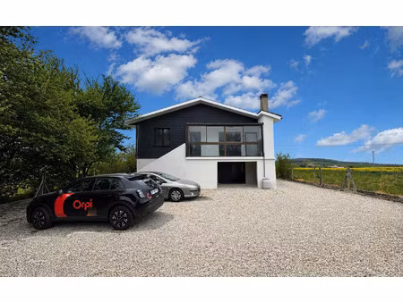 maison montjoire 142 m² t-4 à vendre  264 300 €