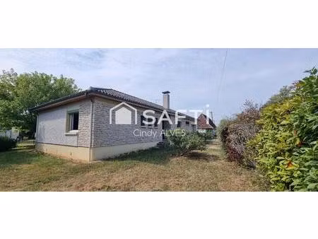 maison traditionnelle de plain pied + dépendances