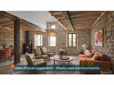 maison de caractère rénovée face au parc de la vère – larroque