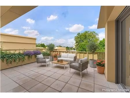 bastide - appartement 3 chambres avec grande terrasse