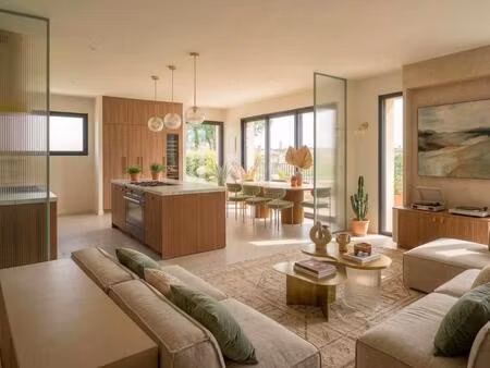 dernier etage - 5 pieces  2 terrasses