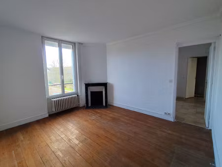 appartement f3 persan faibles charges !