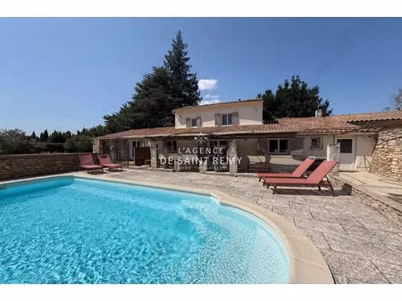 vente maison 4 pièces 160 m² saint-rémy-de-provence (13210)