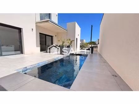 serignan villa architecte t4 piscine jacuzzi garage et places de parking