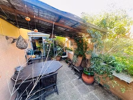 grande villa de 280m2 a 300m de la mer