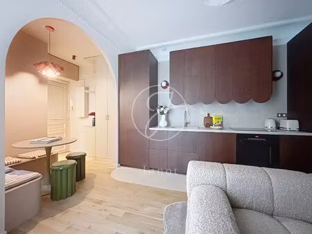 paris 4e - rue du trésor / saint-paul - appartement à louer - 2 pièces meublé - 35 32m² ca