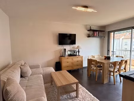 location meublée appartement 2 pièces 36 m² à vienne (38200)  850 €