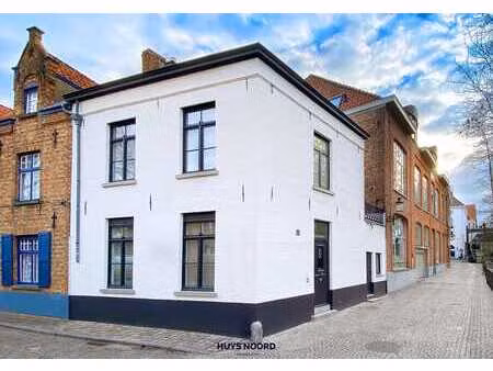 charmante stadswoning met 2 terrassen