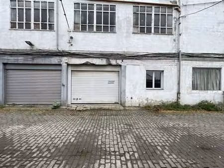 haren  vaste entrepot de ± 520m²