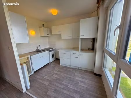 appartement t1 - 31 m² - brest bellevue - proche tram & hôpital