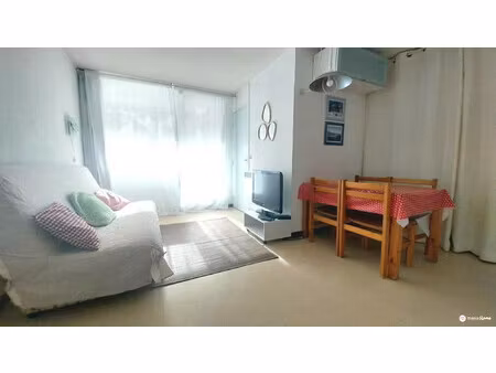 t2 lumineux centre station reallon