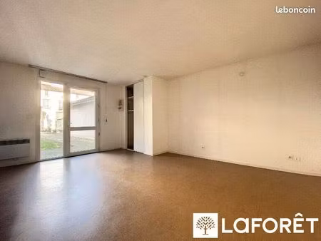 studio 1 pièce 29 m²