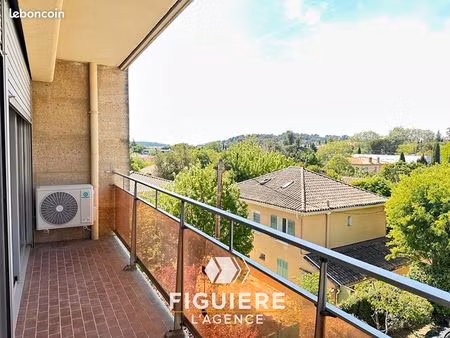 appartement 3 pièces 83 m²