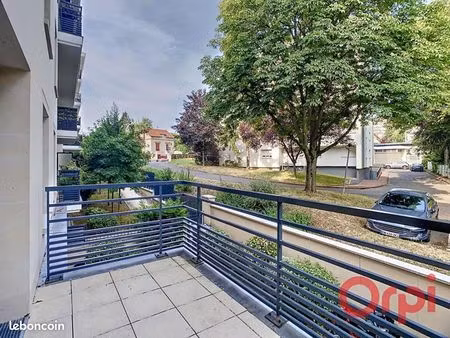 appartement 3 pièces 54 m²