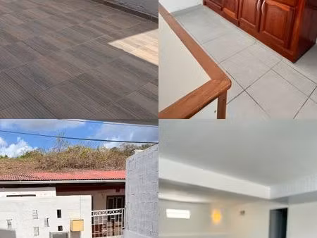 f2 à louer sur fort de france (refait à neuf)