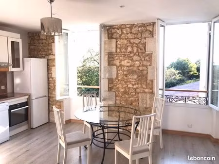 rare - appartement type t3 à montendre centre avec vue dégagée + pompe à chaleur