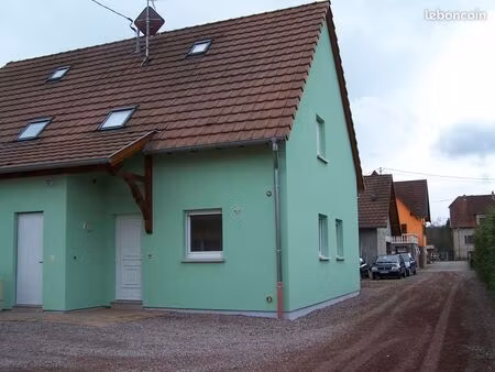 triplex 4 pièces dans maison bi-famille