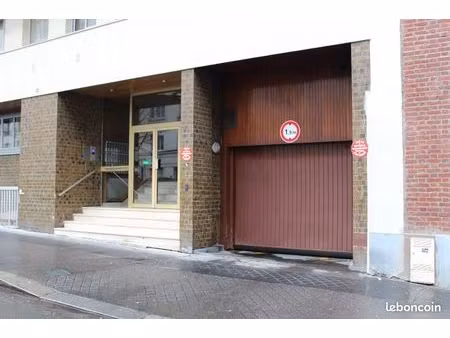 parking/box 11 m² paris