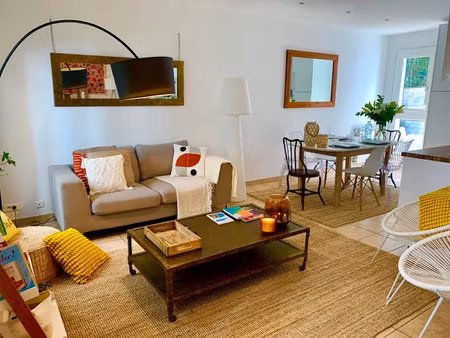 location meublée maison 3 pièces 70 m² à biarritz (64200)  1 500 €