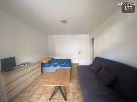 studio 2 pièces 40 m²