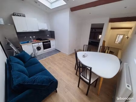 t2 meublé refait à neuf avec clim – prêt à vivre dispo début mai