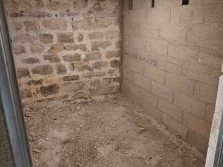 cave 5 m² ultra sèche 75010 – stockage – canal saint-martin / hôpital saint-louis