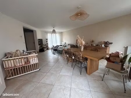 maison 106m2 jardin garage parking