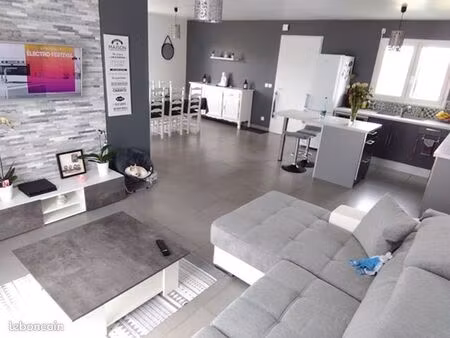 propriété 5 pièces 83 m²