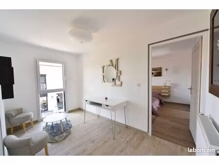propriété 5 pièces 83 m²
