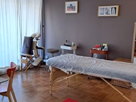 sous loue cabinet croix-rousse le jeudi