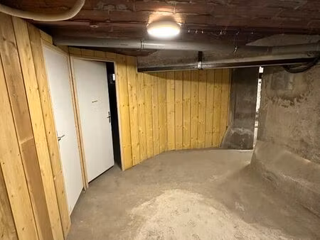 parking/box 8 m² villefranche sur saone