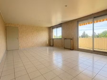 appartement 4 pièces 94 m²