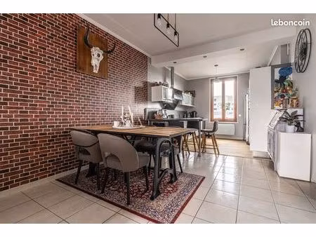 appartement 3 pièces 78 m²