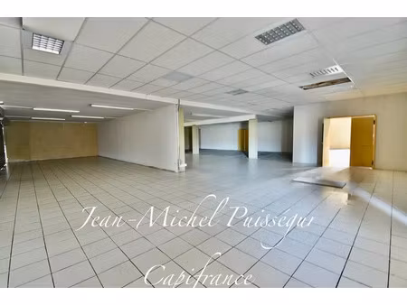 location locaux professionnels 3 pièces 750 m² à saint-gaudens (31800)  2 550 €