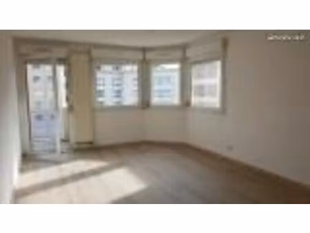 appartement spacieux t3 lumineux avec terrasse 15 m2