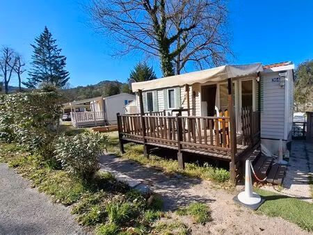 mobil home en position dominante sans vis à vis direct pour y vivre à l'année ■habitation 