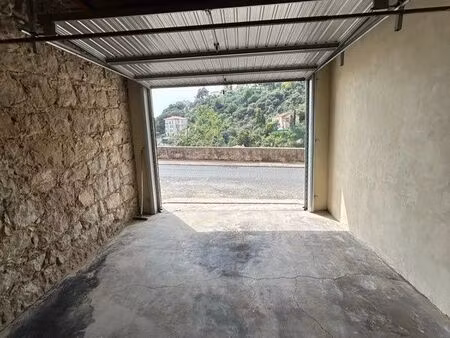 garage 17 m2 boulevard de garavan