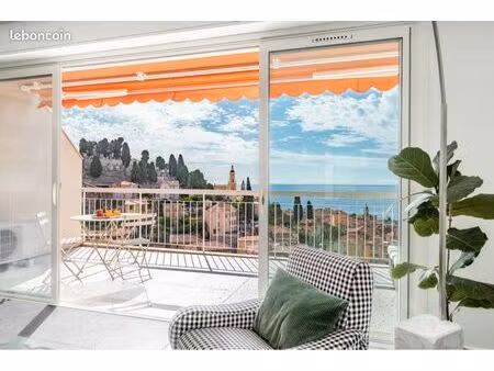 t2/3 + garage menton centre - vue mer - dernier étage