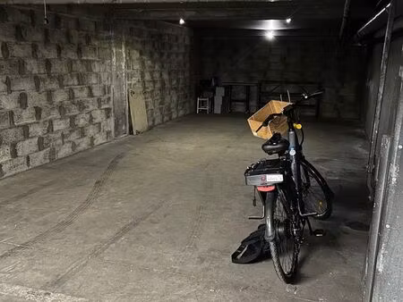 box - 45m² - paris 11