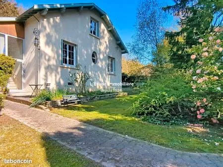 maison 5 pièces 142 m²