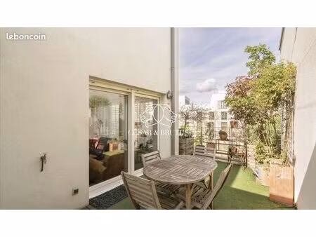 duplex 5 pièces 154 m²