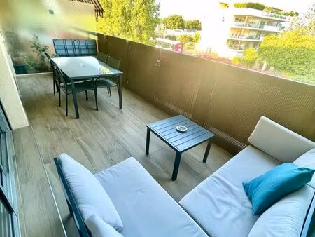 appartement t3 rénové – antibes