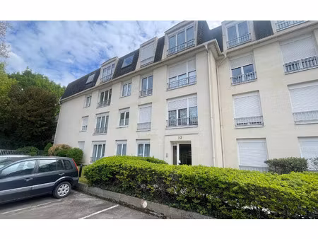 location appartement  68.77 m² t-3 à orsay  1 125 €