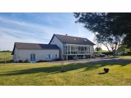 propriete à vendre 5 pièces proche de genelard (71)