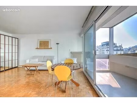 studio 2 pièces 47 m²