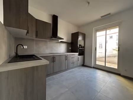 à louer appartement f4 entièrement rénové