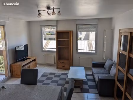 t2 60m² meublé – balcon  vue jardin  lumineux – gare 13 min à pied