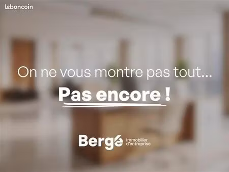 local commercial 139 m²