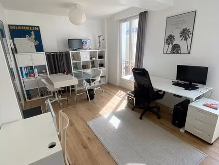 location bureau privatif